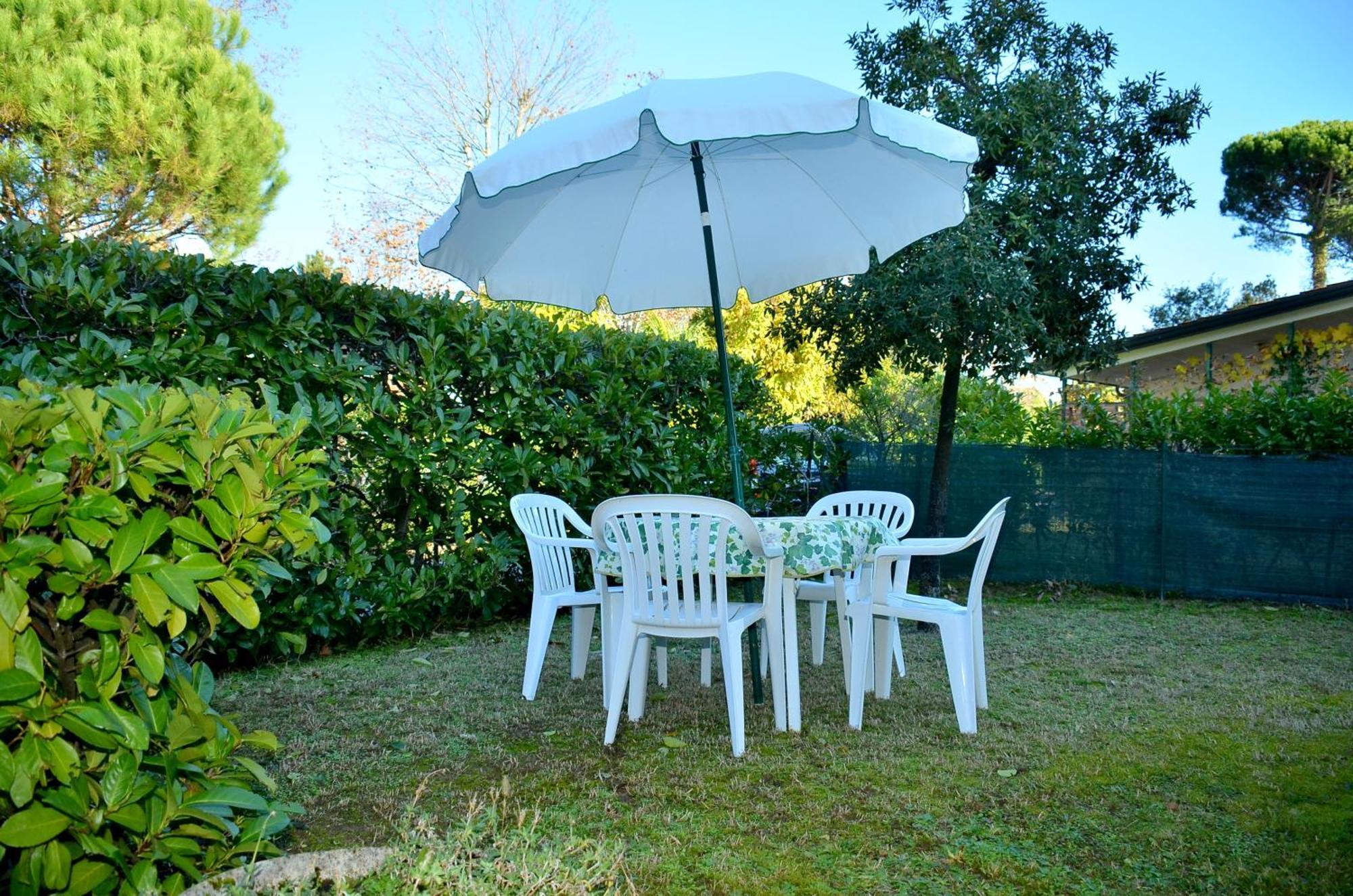 Villa Bouganville Bibione Exterior foto